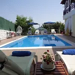 Apartament Cato *