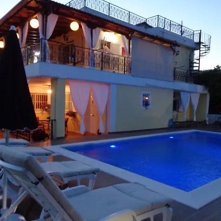 Apartament Cato *